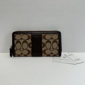 NWT _COACH Leather and Signature Coated Canvas Zip Around Wallet; Khaki/Mahogany